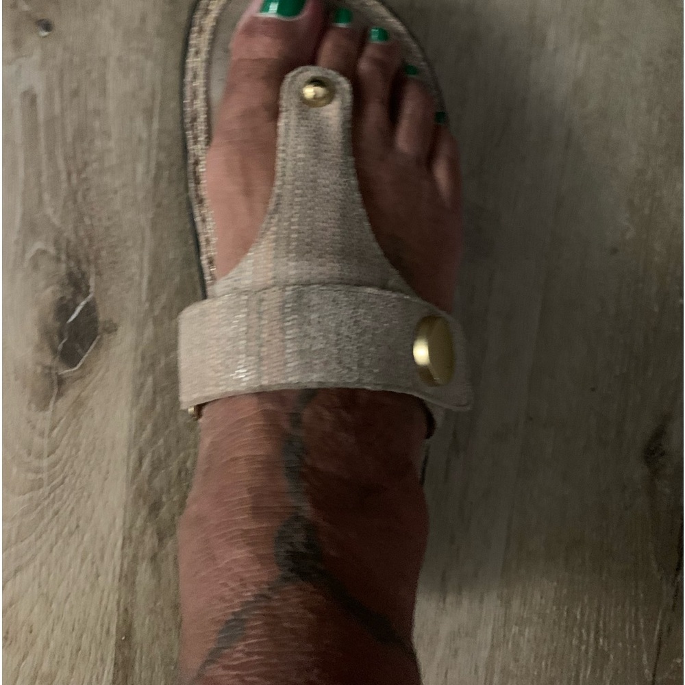 I have these nice Alegria Sandals in Size 8. Slip resistant!